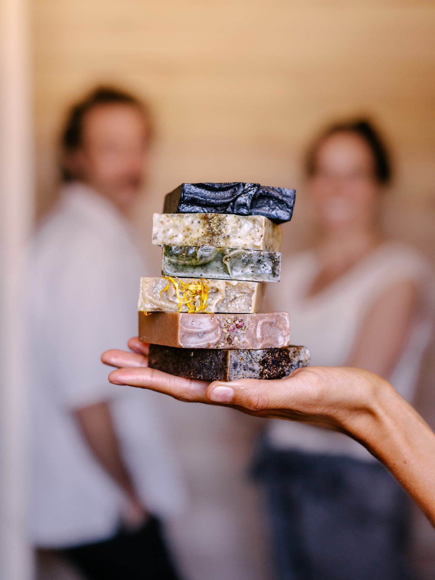 Desierto en Rosa – Pimienta rosa, naranja dulce & arcilla rosada